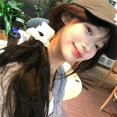 玫瑰园里的老少爷们儿